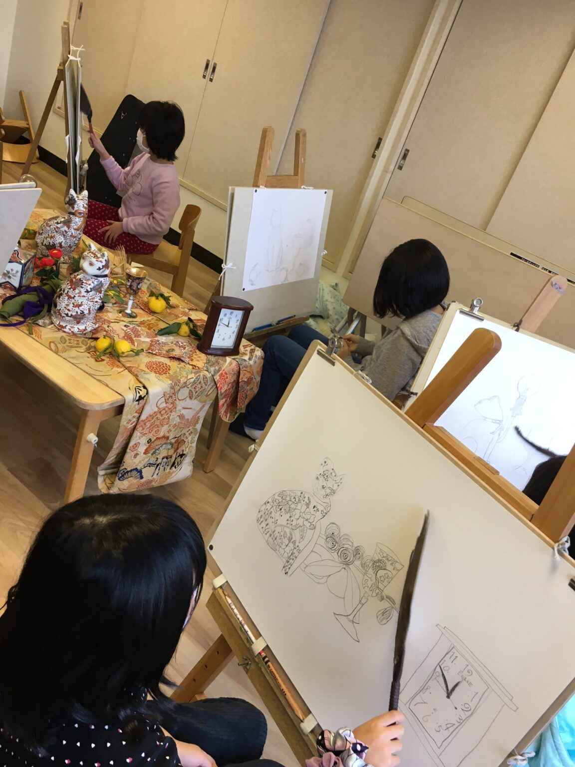 デッサン教室 作品のご紹介 | はぐはぐキッズ株式会社